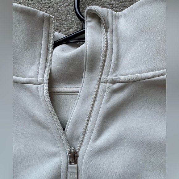 Lululemon softreme - Picture 3 of 3